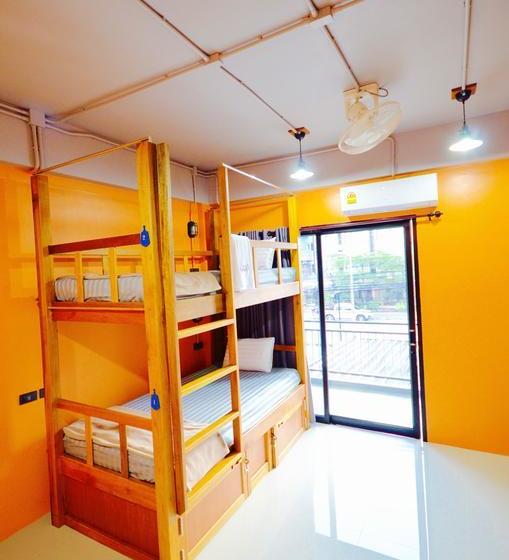 Nomad Hostel Krabi