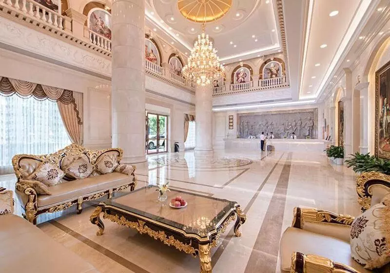 Vienna Hotel Guangdong Maoming Railway Station