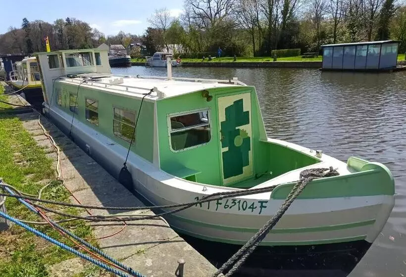 ベッドアンドブレックファースト Ille Flottante, Maison éclusière Et Hébergements Insolites Sur Le Canal