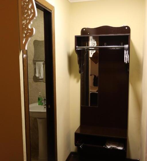 هتل Al Bukhari Boutique