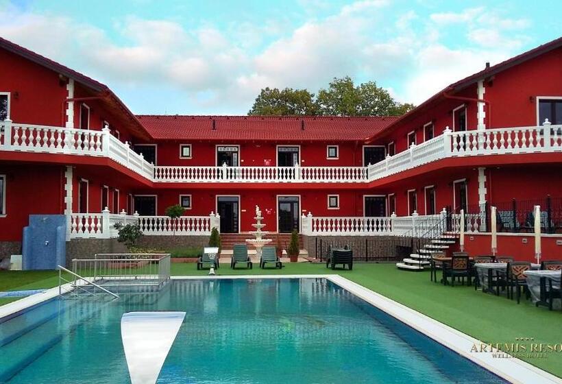 فندق Artemis Resort Wellness