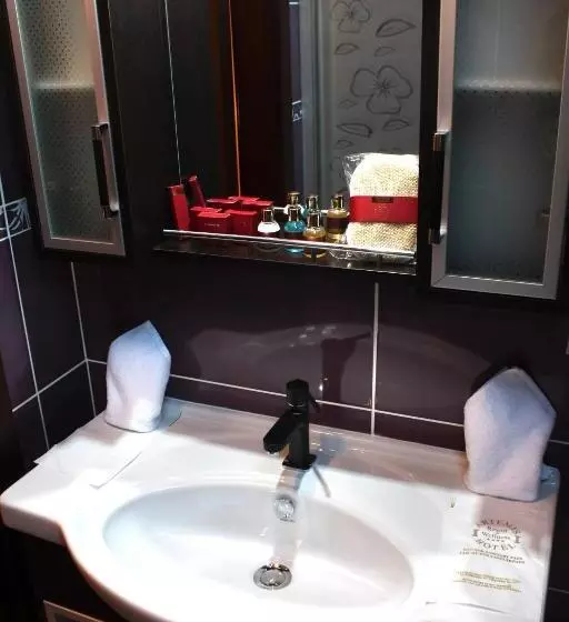 ホテル Artemis Resort Wellness