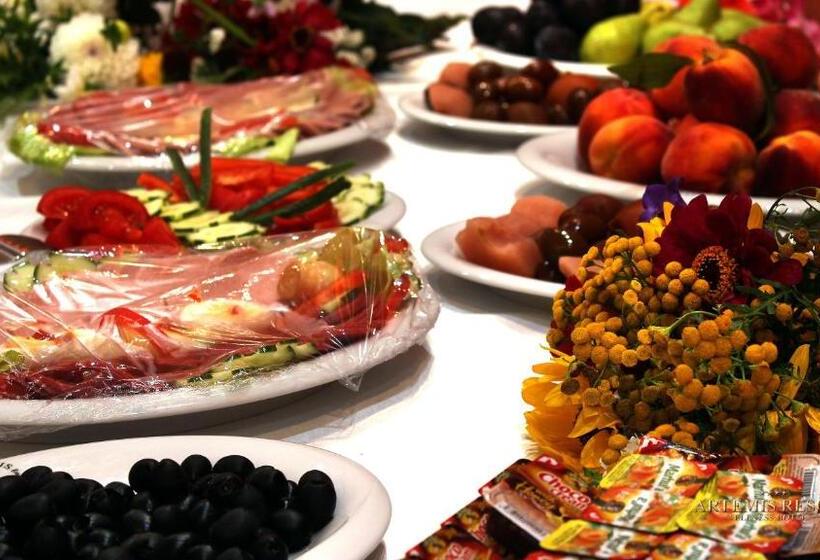 فندق Artemis Resort Wellness