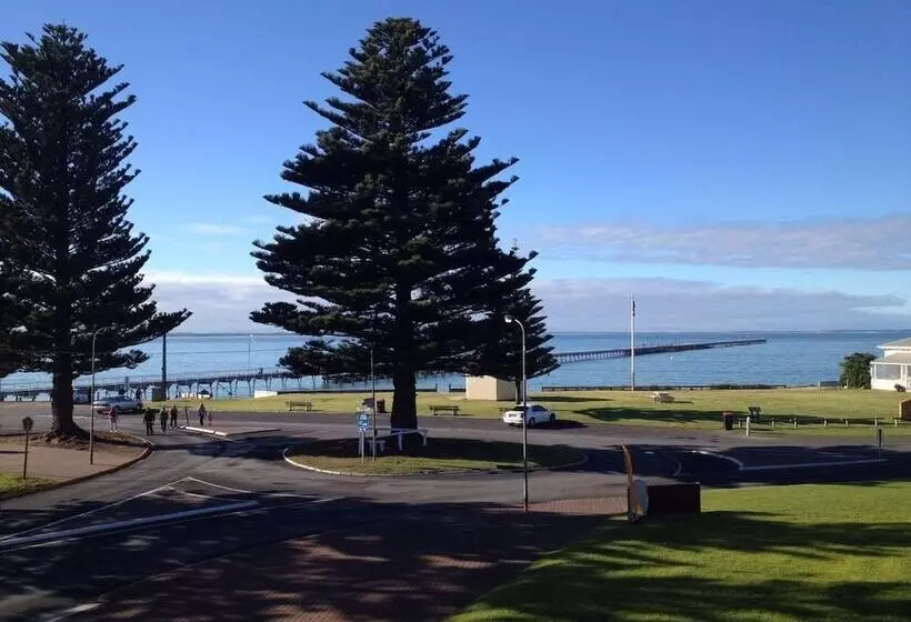 Hotelli Bompas Of Beachport