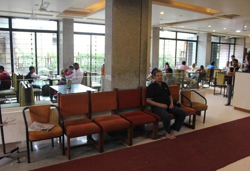 هتل Suvarn Mandir