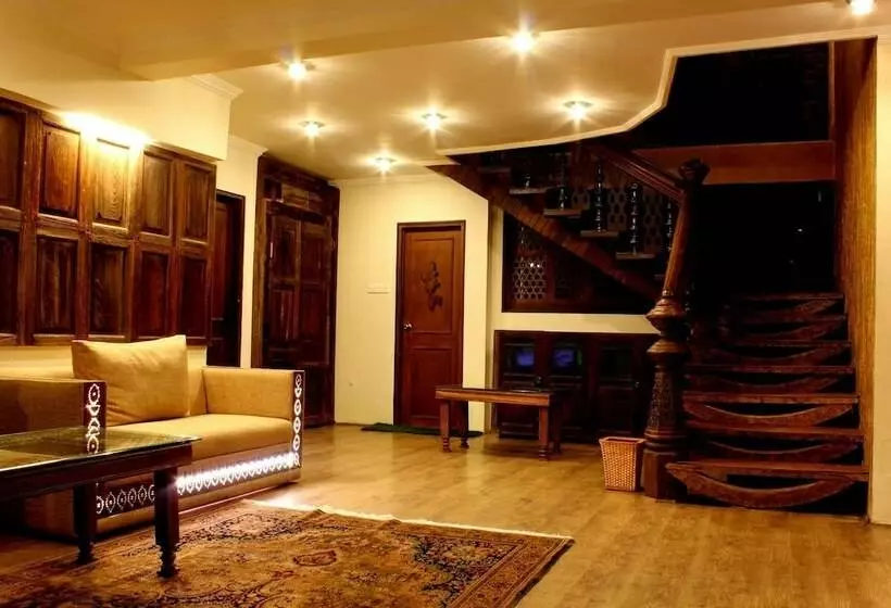ホテル The Villagio Pahalgam