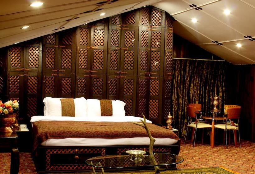 هتل The Villagio Pahalgam