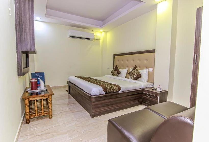 Hotel Flagship 6793  Cz