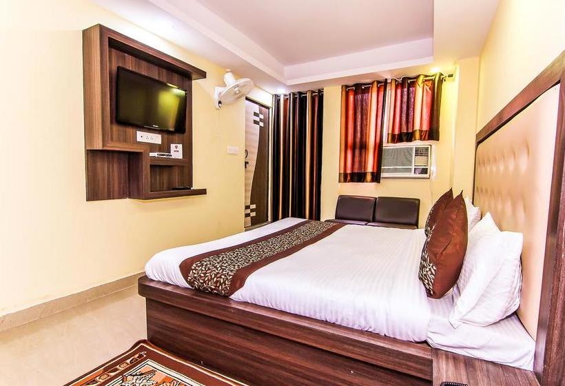 Hotel Flagship 6793  Cz