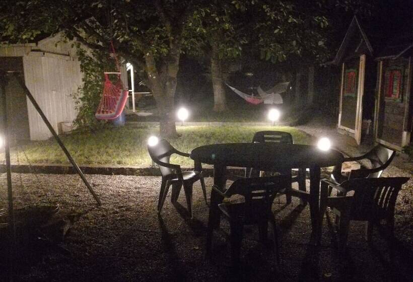 هاستل Family Guesthouse Greenslo