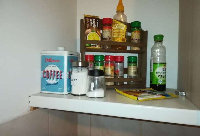 هاستل Family Guesthouse Greenslo