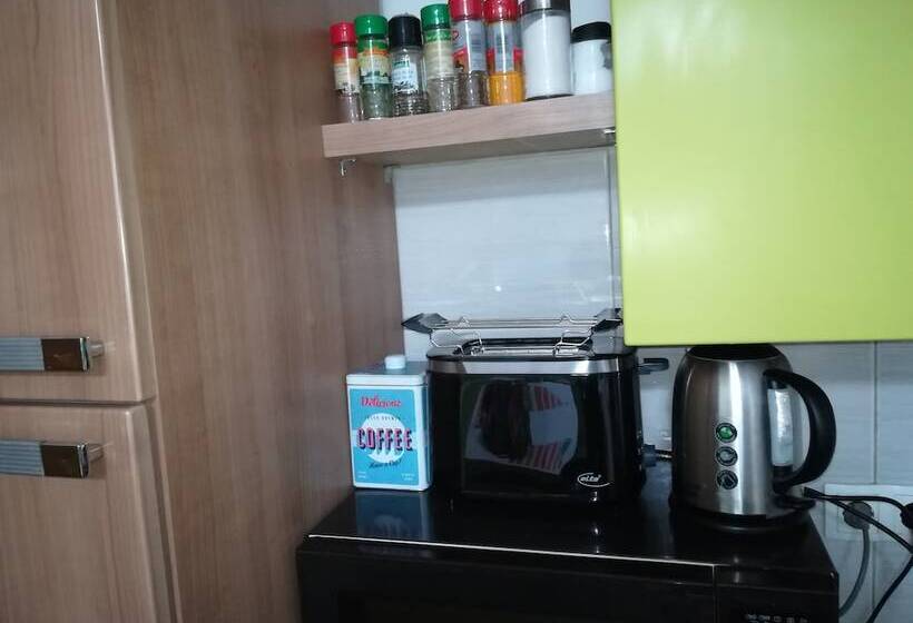 هاستل Family Guesthouse Greenslo