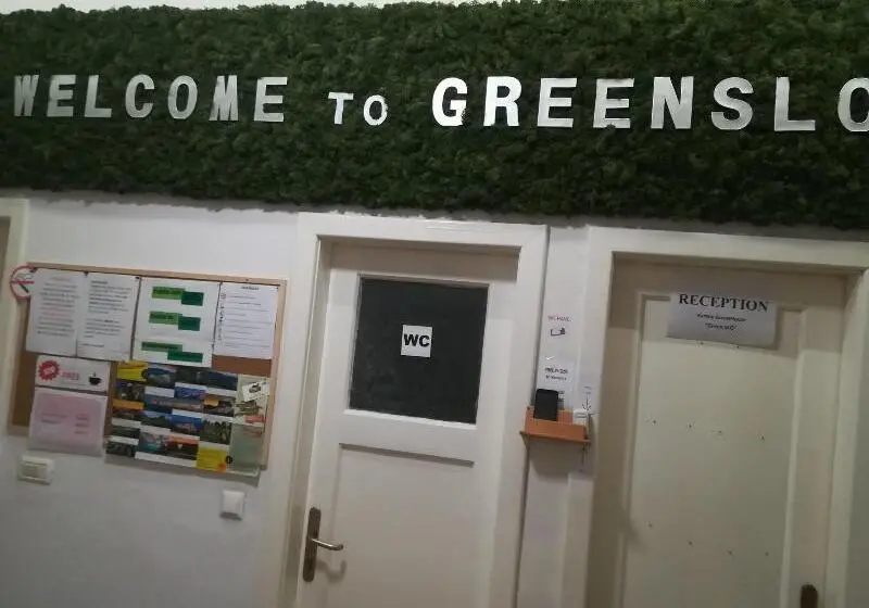 هاستل Family Guesthouse Greenslo