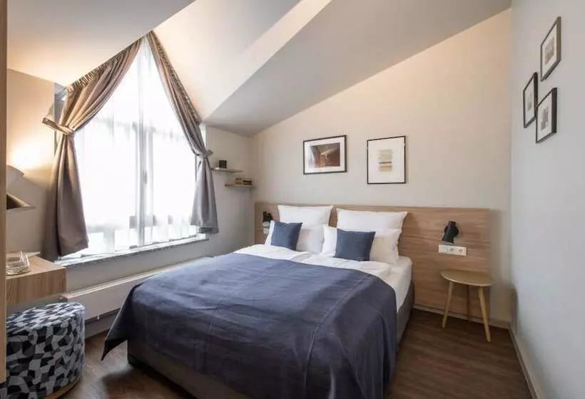 ベッドアンドブレックファースト Statthotel Weimar