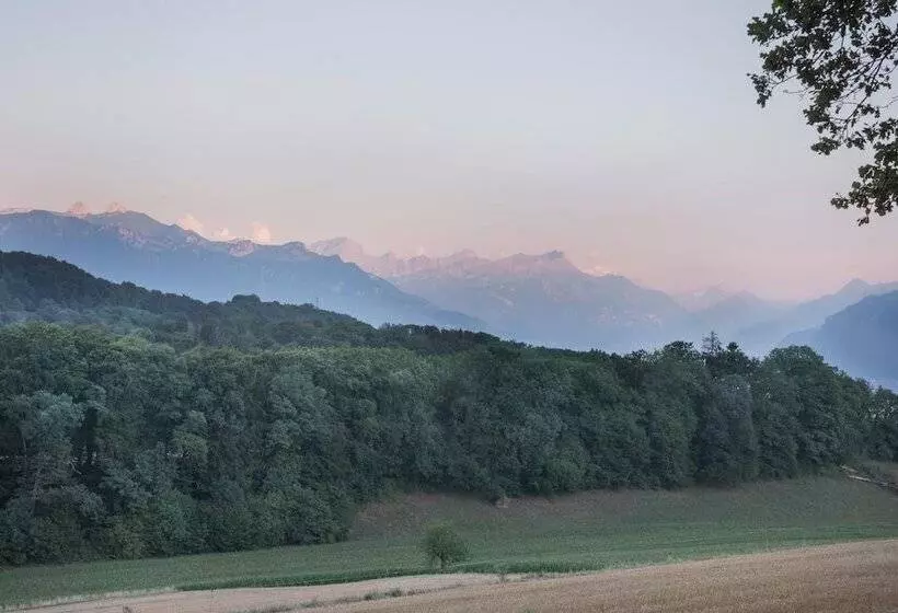 ホテル Crêt Bérard