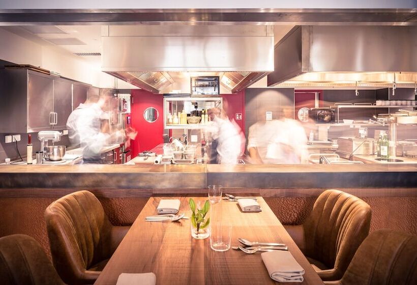 هتل Orania.berlin