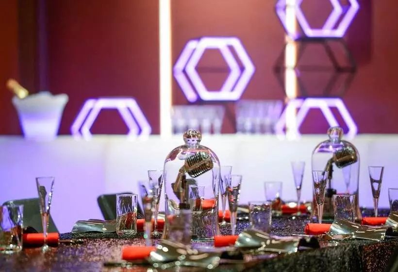 Hotelli W Suzhou   Jinji Lake