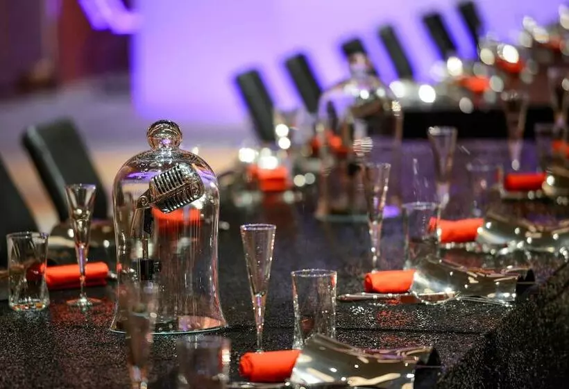 Hotelli W Suzhou   Jinji Lake