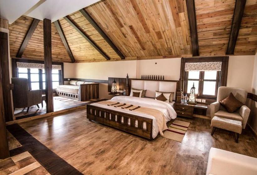 Resort Chamong Chiabari