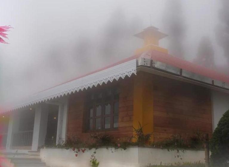 Resort Chamong Chiabari