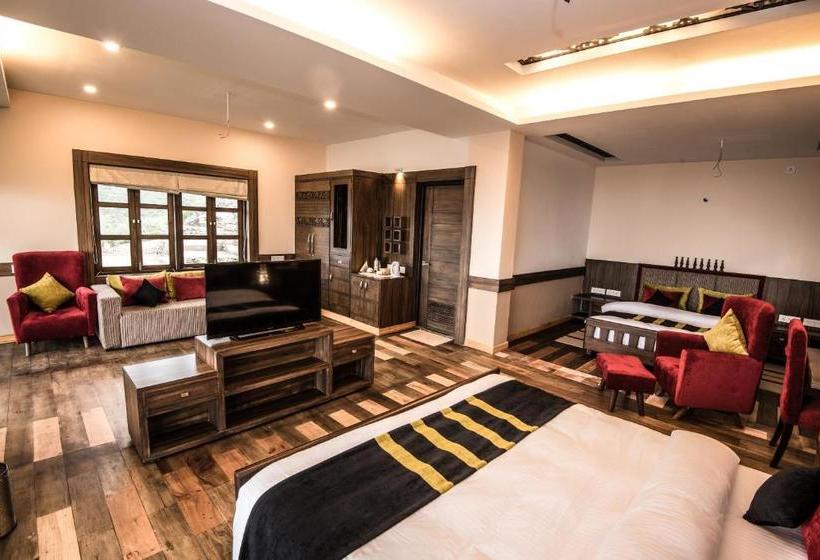 Resort Chamong Chiabari