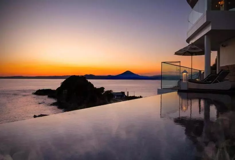 Lomakeskus Hayama Hotel Otowa No Mori