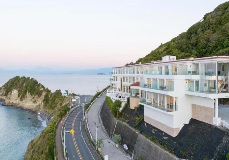 Lomakeskus Hayama Hotel Otowa No Mori
