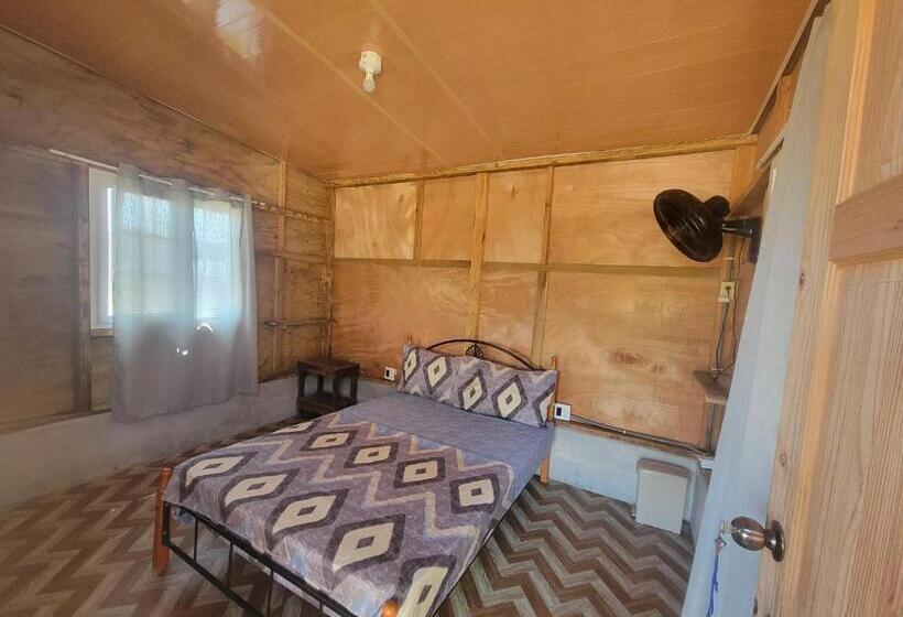 הוסטל Johnny Fiestas