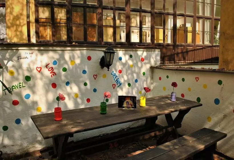 Retkeilymaja Travel&joy Backpackers