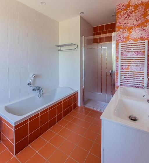 민박 1 Logis A Domme  Piscine & Spa