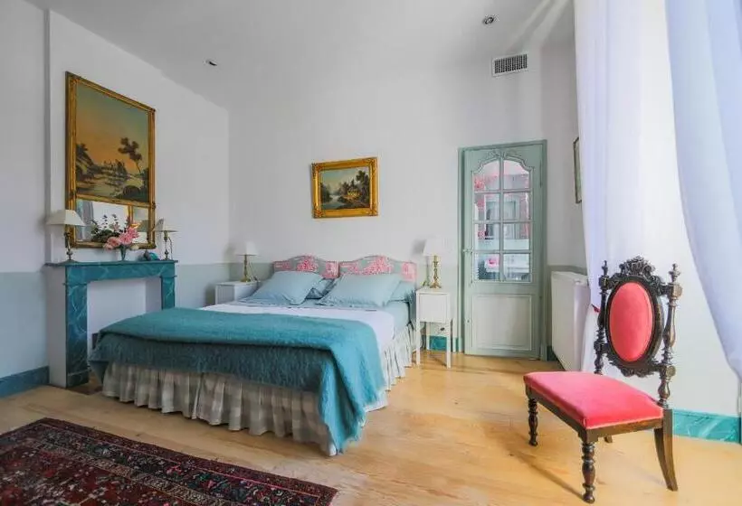 Aamiaismajoitus (B&B) 1 Logis A Domme  Piscine & Spa