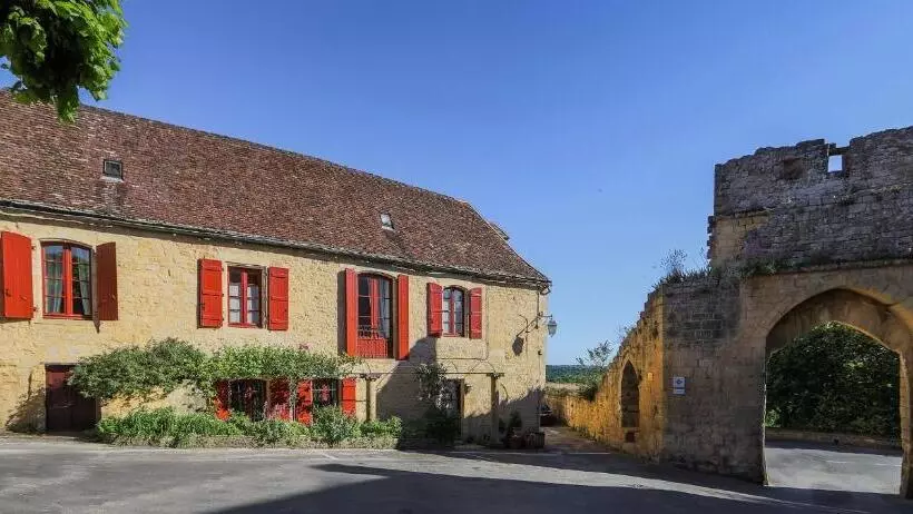 Aamiaismajoitus (B&B) 1 Logis A Domme  Piscine & Spa