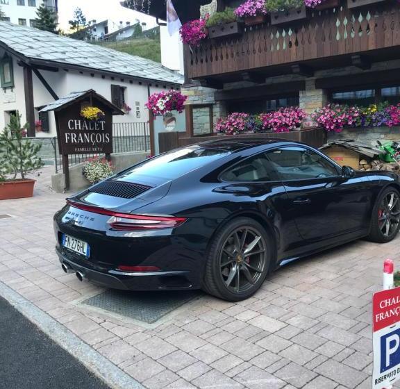 مبيت وإفطار Chalet Matterhorn Francois Central Ski Chalet With Spa And Breakfast, 100mt Lift