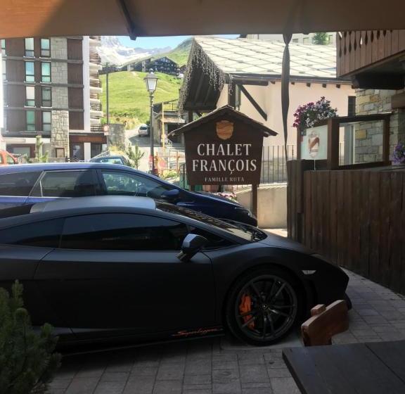 مبيت وإفطار Chalet Matterhorn Francois Central Ski Chalet With Spa And Breakfast, 100mt Lift