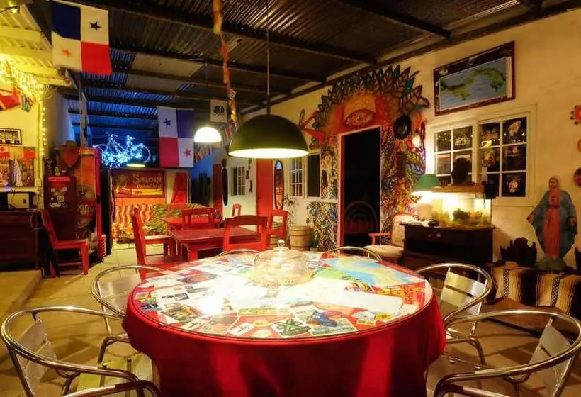 Retkeilymaja Hostal La Casa De Juan