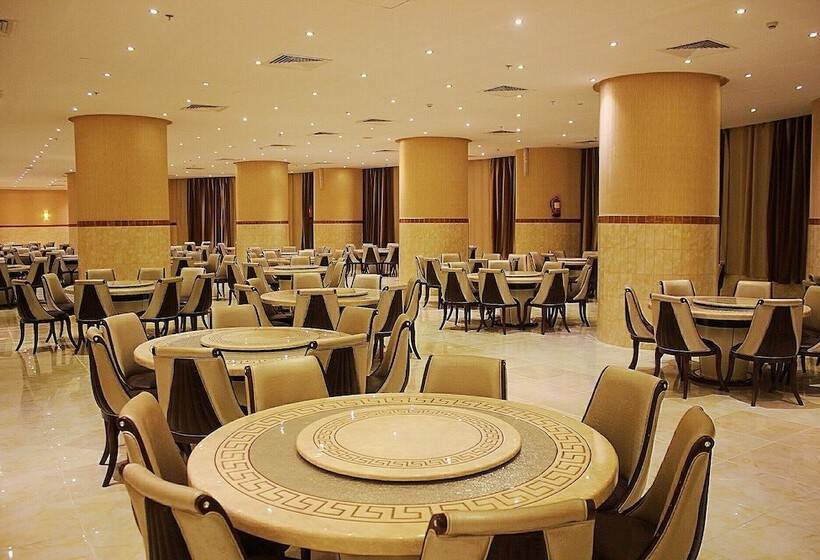 Отель 1 Land Premium