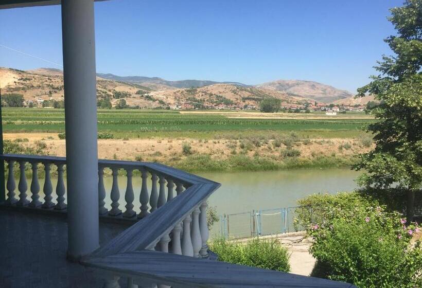 هتل Villa Kabashi