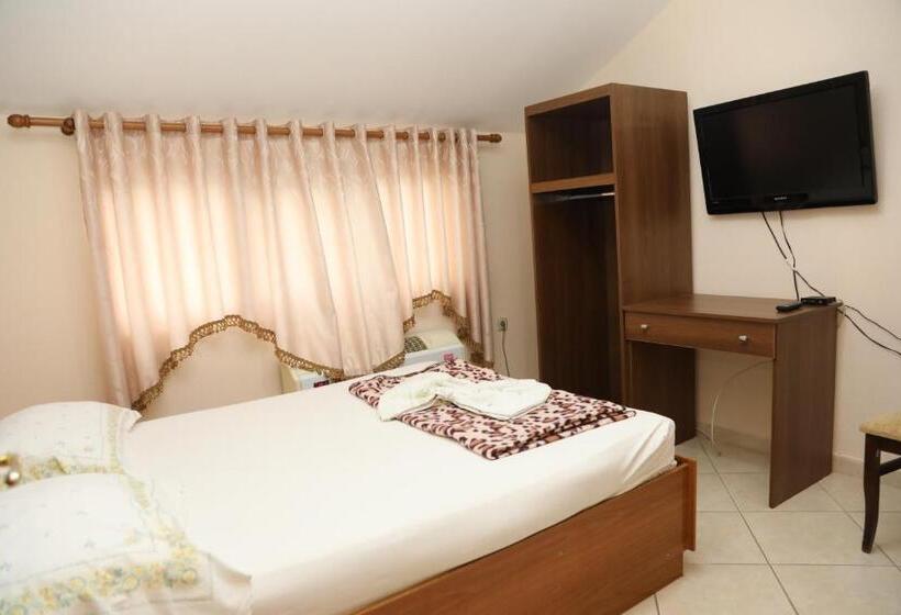 هتل Villa Kabashi