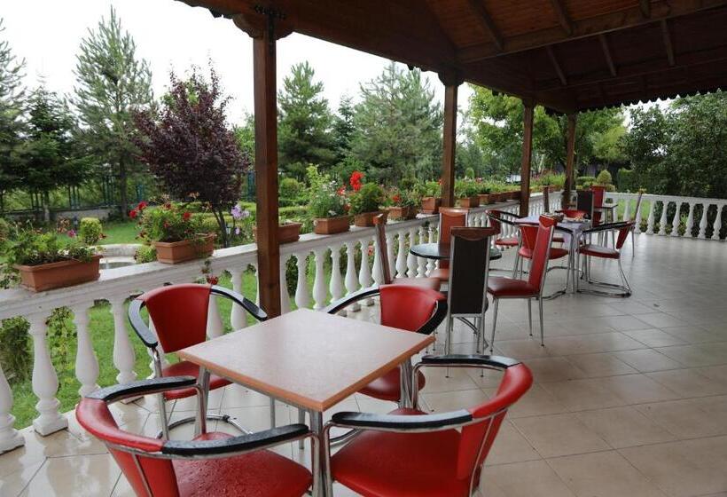 هتل Villa Kabashi