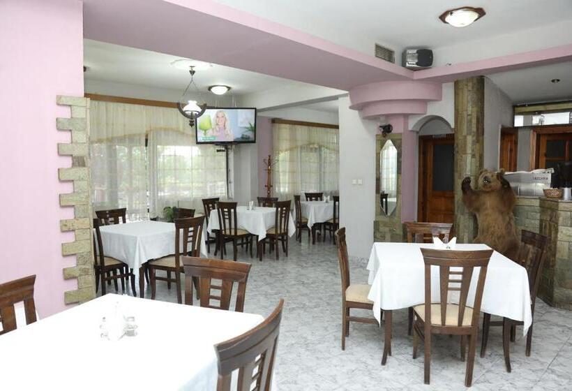 هتل Villa Kabashi