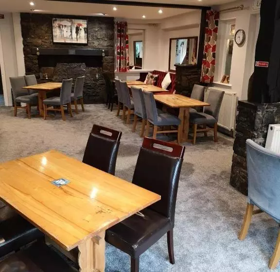 Hotelli Y Giler Arms