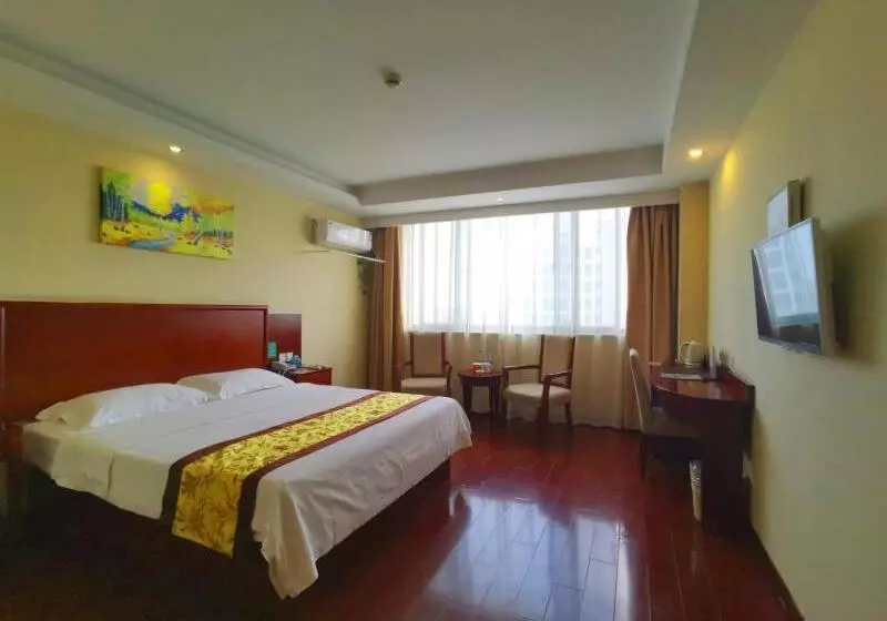 Hotelli Greentree Inn Jiangsu Suzhou Taicang Liuhe Passenger Station Express