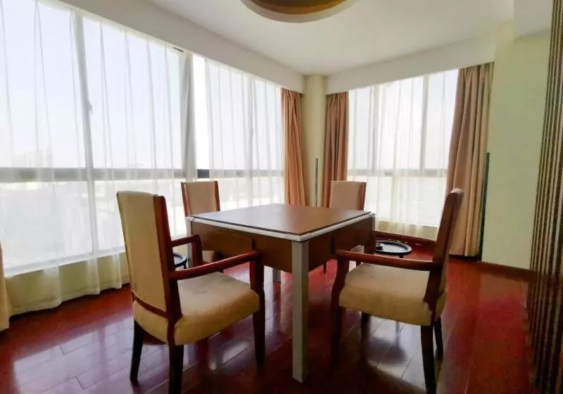 Hotelli Greentree Inn Jiangsu Suzhou Taicang Liuhe Passenger Station Express