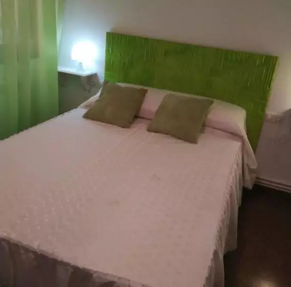 تختخواب و صبحانه Apartamento Turístico Capuchinos