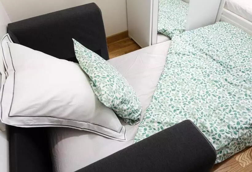 تختخواب و صبحانه Appartement Petits Champs Ii