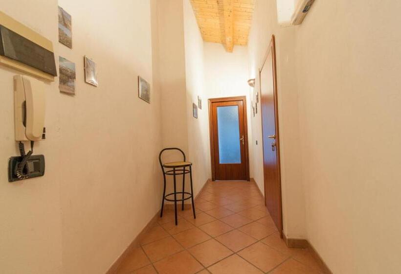 צימר Lo Sparviero