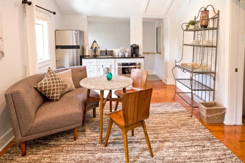 Chestnut Street Inn B&b