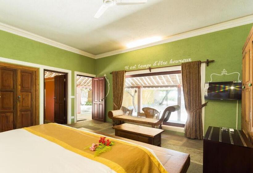 فندق Azure Tides Marari