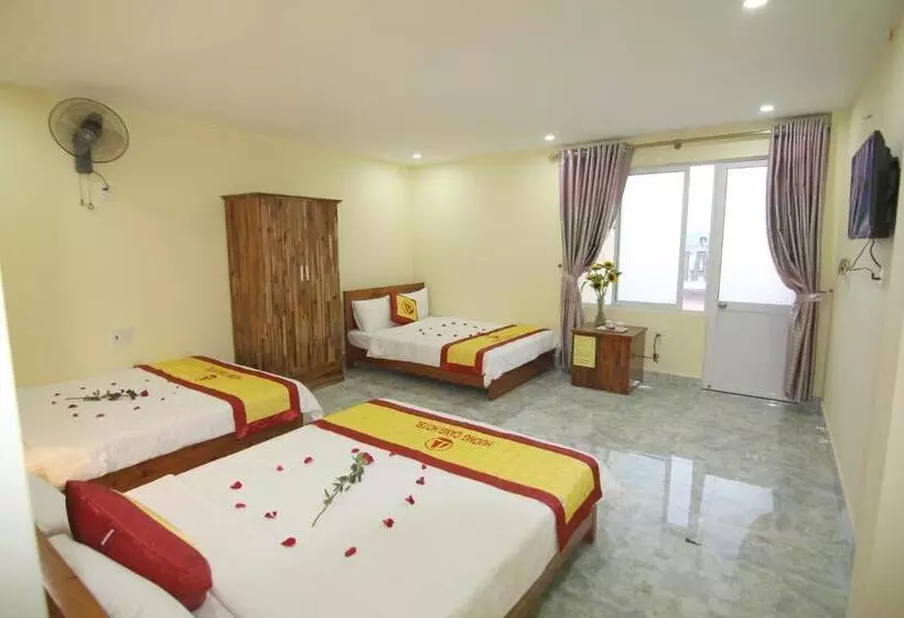 هتل Huong Cang Sea View