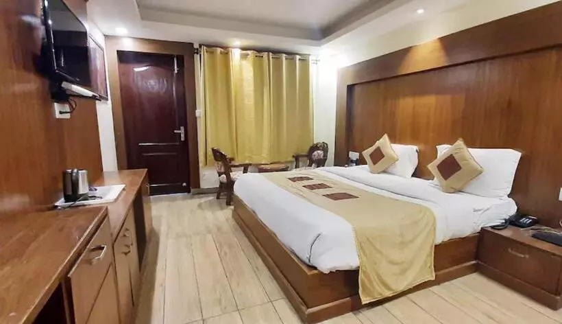 ホテル Paradise Mansion Crestmont Mussoorie